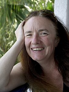 Porträt der Künstlerin Angela Hampel Porträt der Künstlerin Angela Hampel