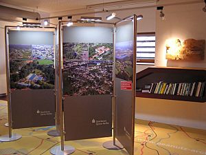 Blick auf die Ausstellungstafeln Blick auf die Ausstellungstafeln