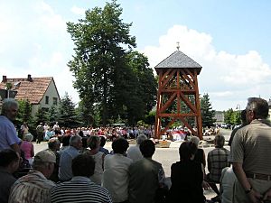 Die feierlich Einweihung des Glockenturmes in Bärenbrück