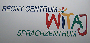 Informationstafel des Witaj- Sprachzentrums.